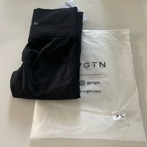 BRAND NEW WITH TAGS IN BAG NVGTN Black Contour 2.0 Seamless Leggings XS